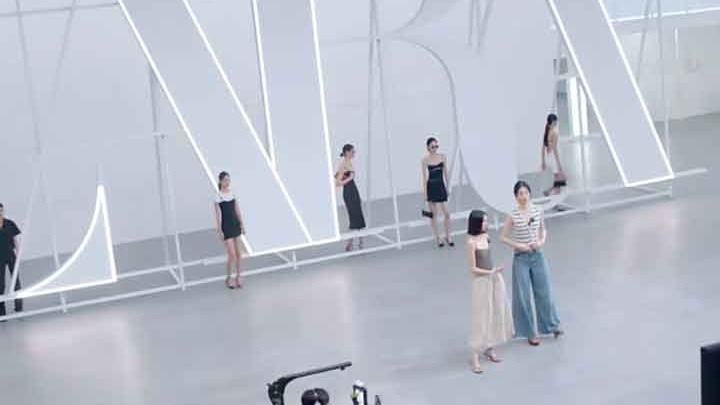 如何搭建高質量直播間？ZARA直播間深度解析！